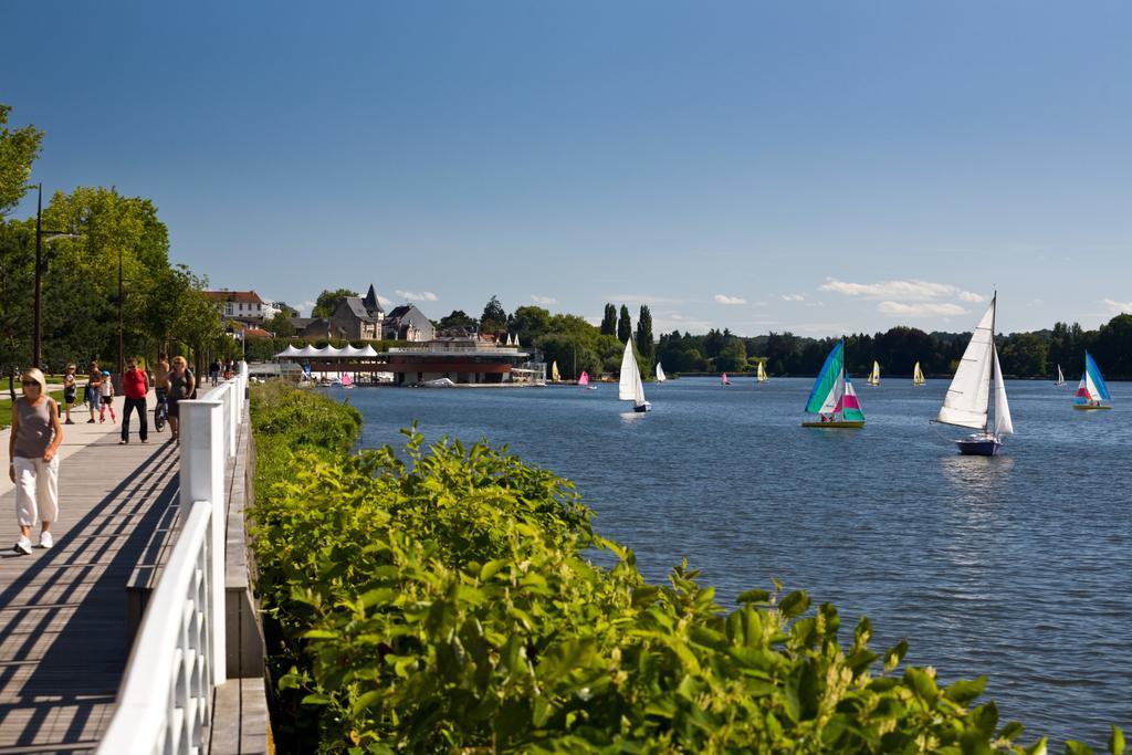 Hotel Des Thermes Les Domes Vichy Eksteriør billede