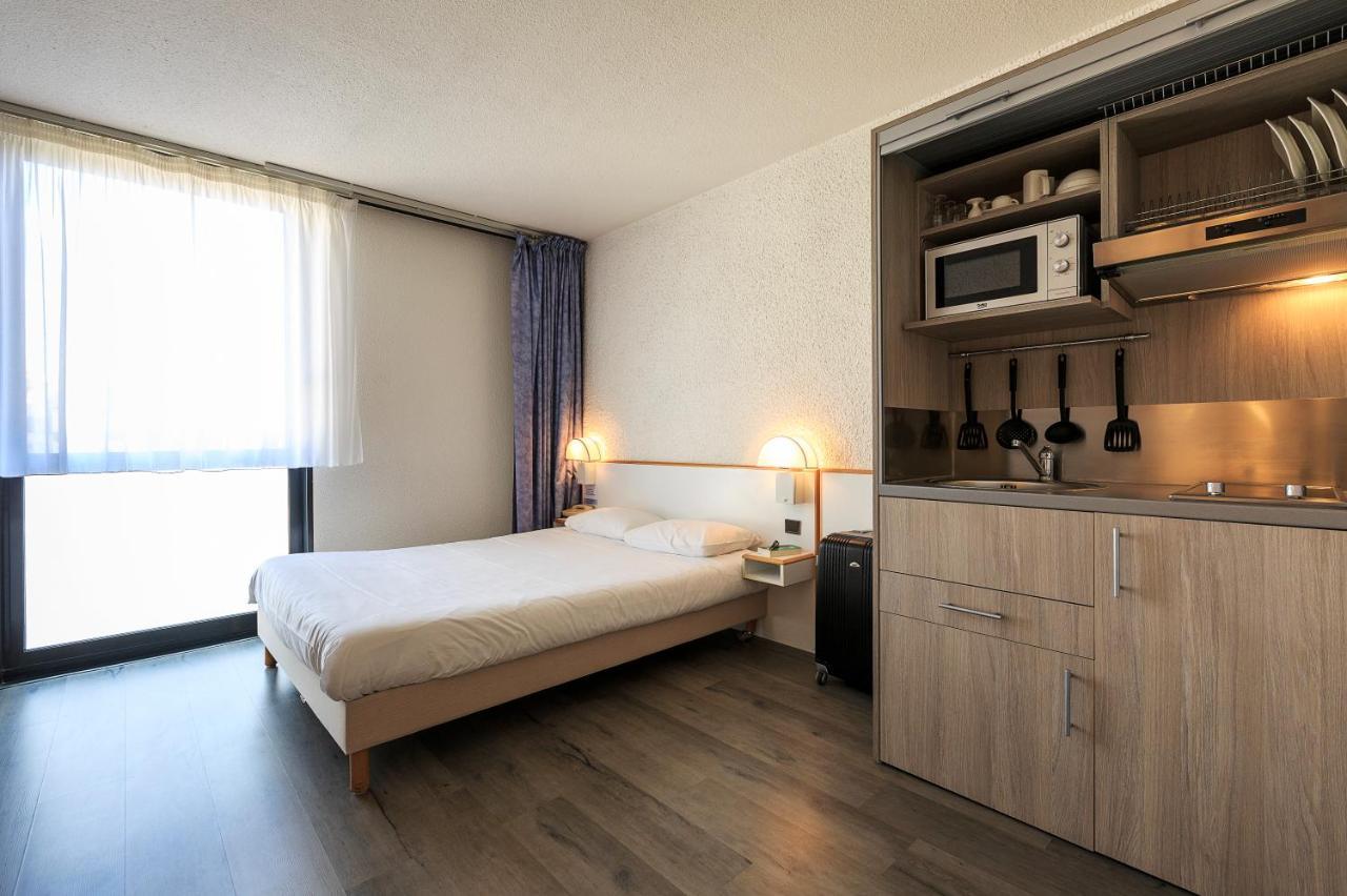 Hotel Des Thermes Les Domes Vichy Eksteriør billede